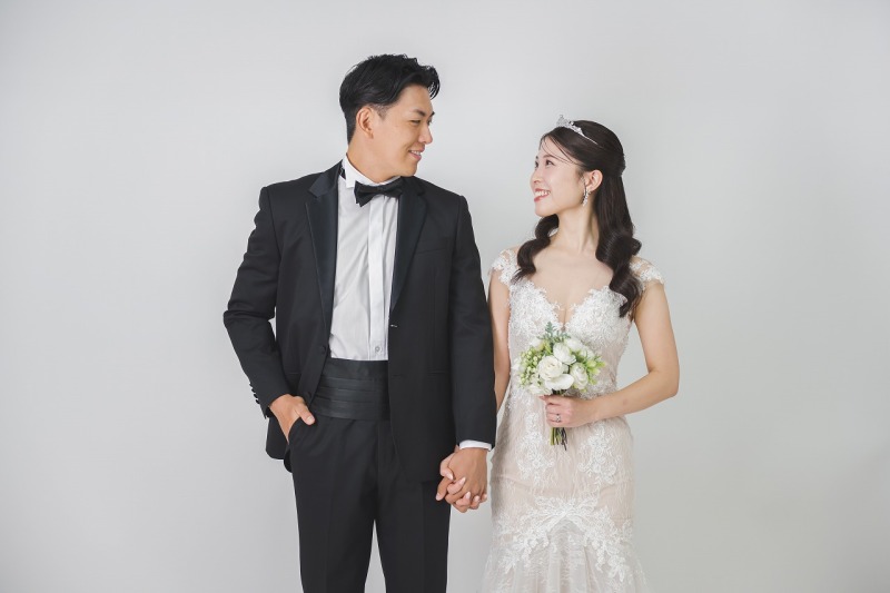 【5月撮影限定】新人フォトグラファー限定撮影プラン｜￥66,000｜洋装スタジオ撮影2シーン