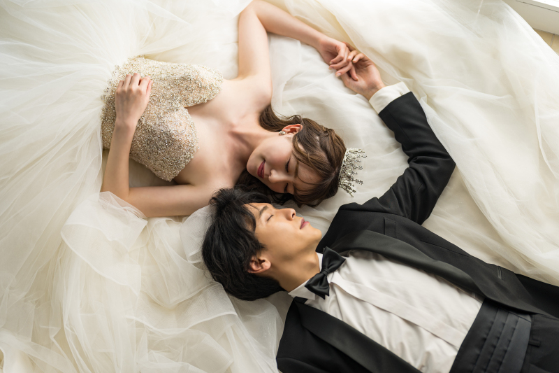 【12月限定】Xmasスペシャルキャンペーン★洋装韓国フォトスタジオ撮影|ドレス1着プレゼント‼更に嬉しいヘアチェンジ付き