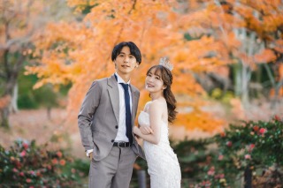 【11月～12月14日撮影】紅葉ロケーション洋装撮影｜秋のドレス撮影が素敵★ドレス＆タキシード1着｜ベールやブーケも込みが嬉しい