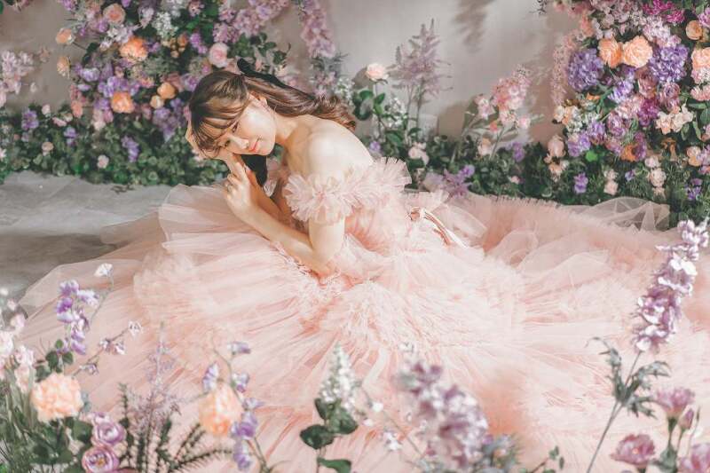 【5月撮影限定】新人フォトグラファー限定撮影プラン｜￥66,000｜洋装スタジオ撮影2シーン