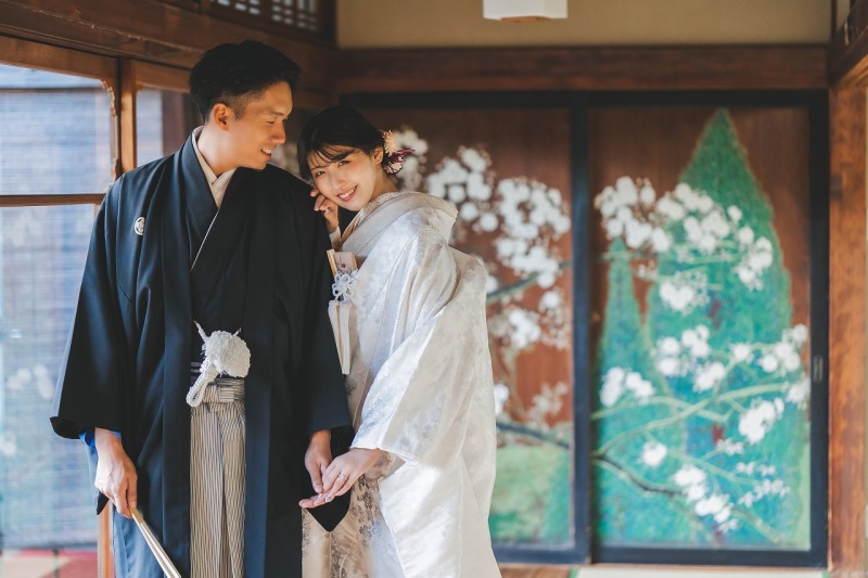 お正月お年玉企画!【1/1~1/7応募期間】和装+洋装が¥55000(税込)で撮影ができる!フォトレイト限定プラン