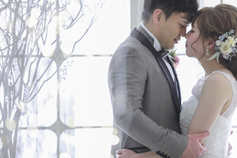 お2人寄り添い合って