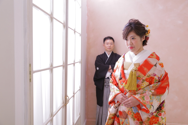 窓の光を浴びて★