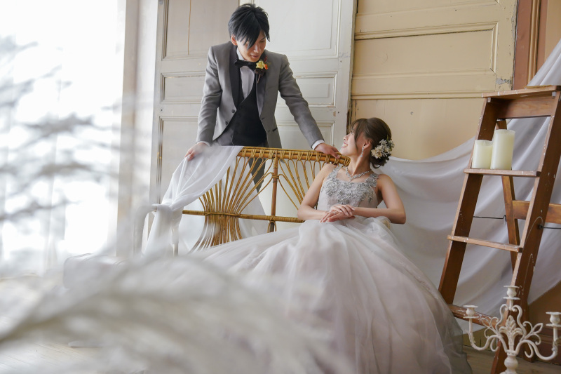 続いてカラードレス