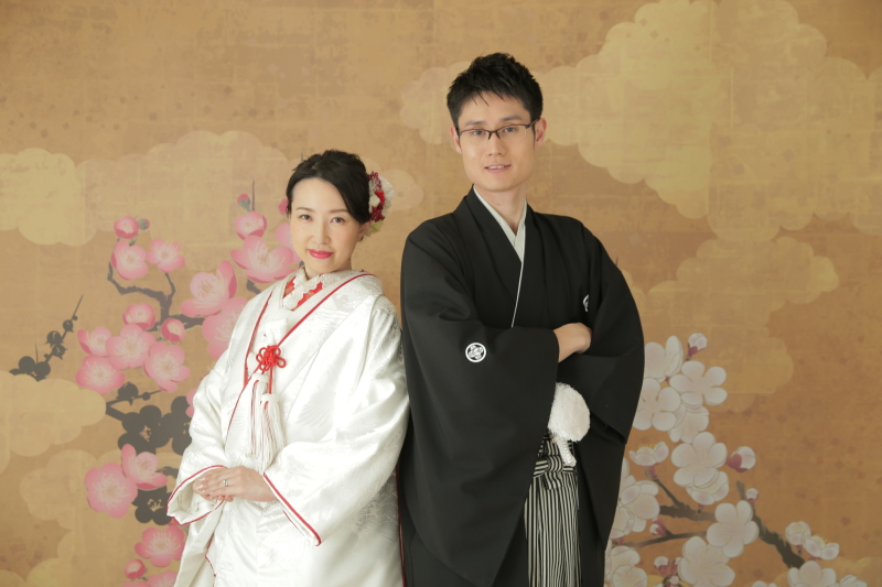 桜をバックに★