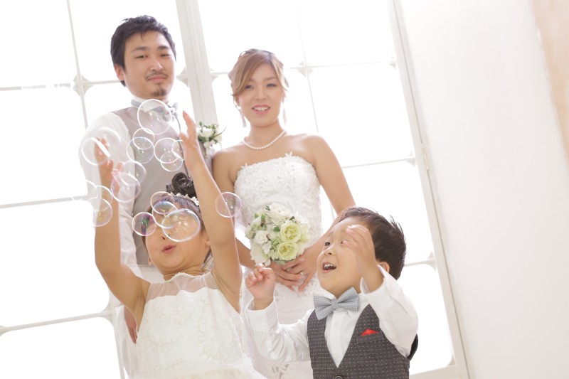 シャボン玉で大はしゃぎ♡*。・