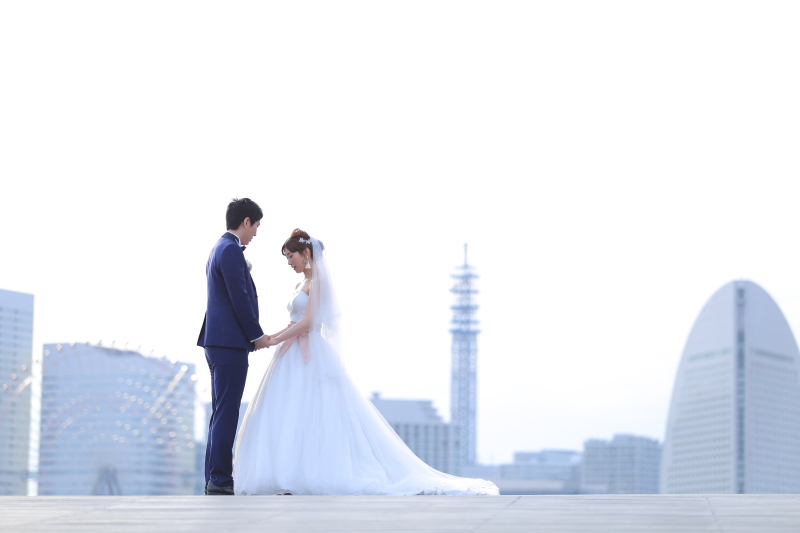 洋装ロケーション撮影・大桟橋