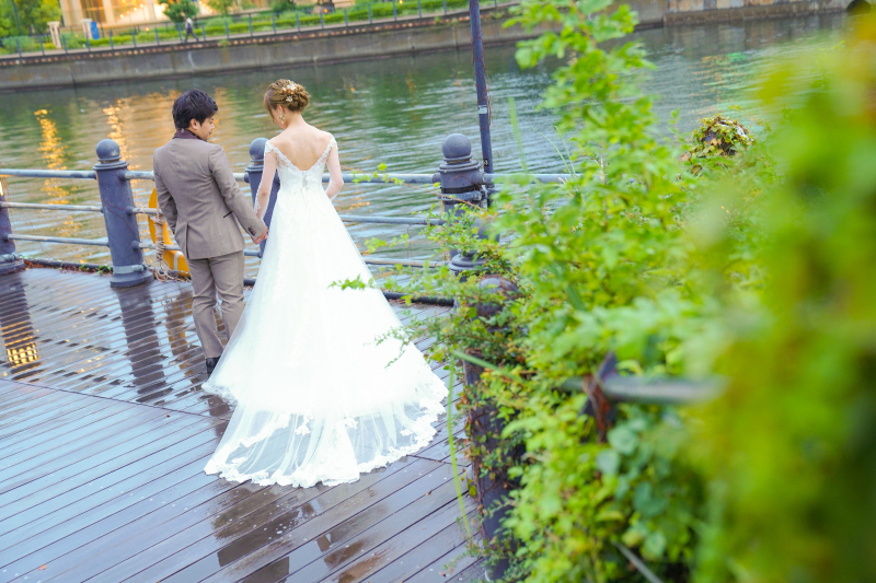 穏やかな運河と共に