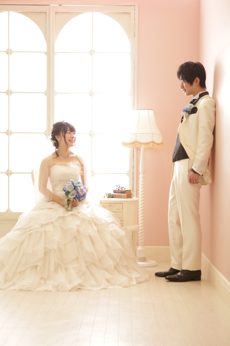 ウェディングドレスでロマンチックに