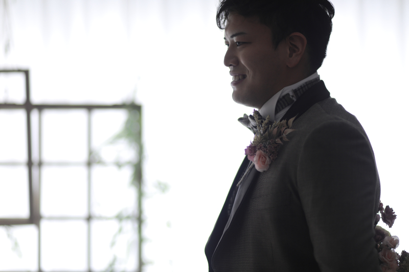 ご新郎様の表情も