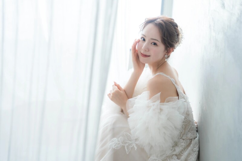 【オープニングムービー付きスタジオ撮影プラン】ドレスor和装どちらか1着と私服でも撮影!写真1枚&データ21カット込み