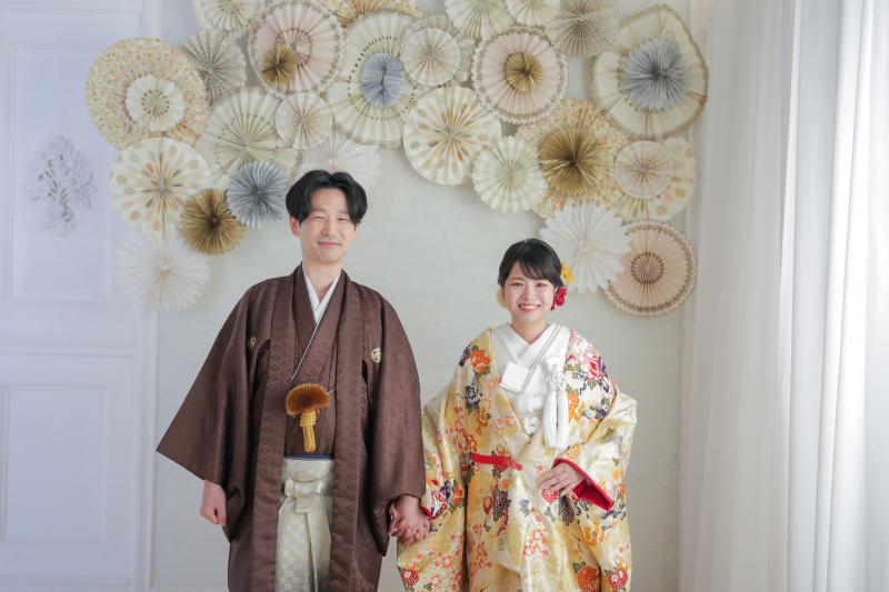 にっこりと