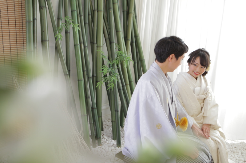 見つめあって…