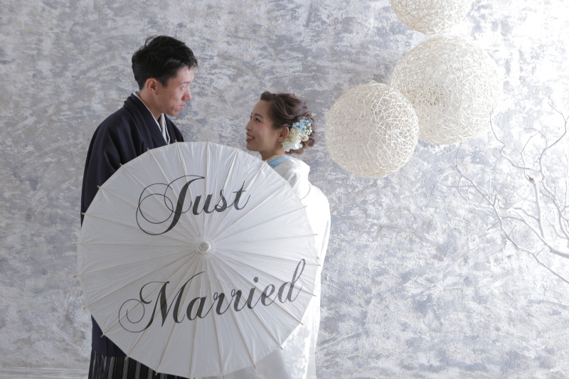 見つめあって…