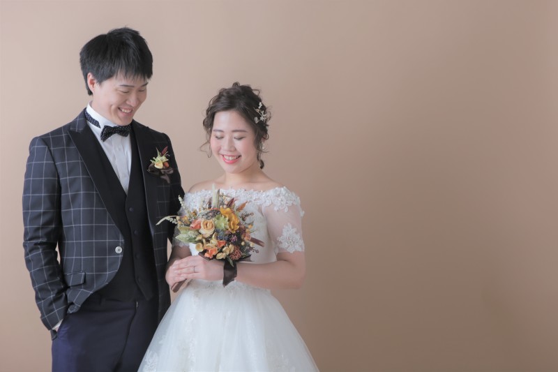 CLAIRE梅田店_衣装の試着ができる