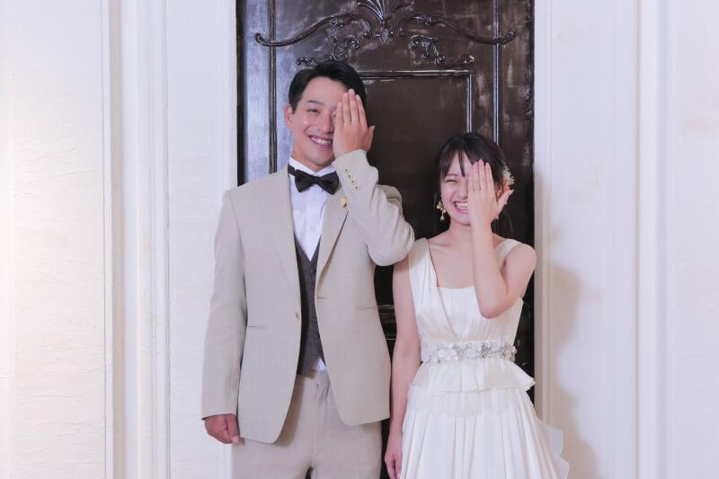 お二人の笑顔を引きだして撮影致します！