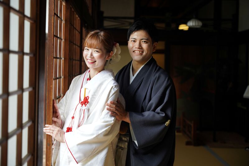 障子からの光と共に