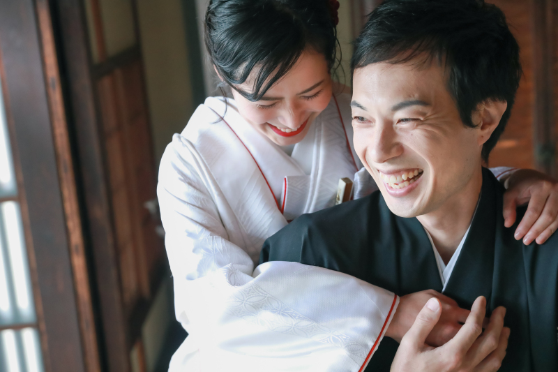 距離を近づけて