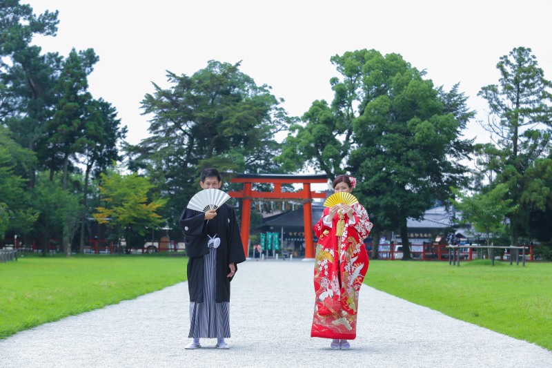 鳥居からの抜けた道が二人だけの空間に*