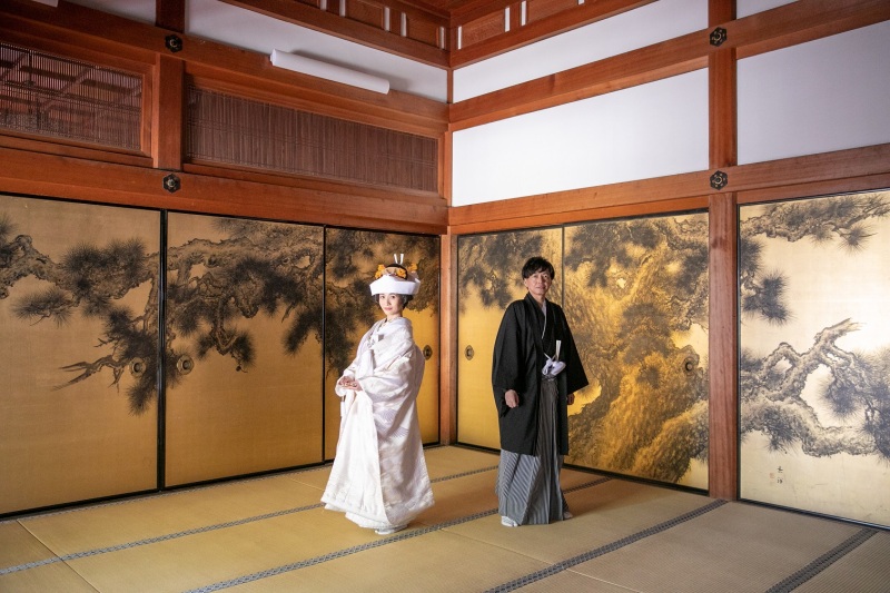 素敵な屏風と一緒に