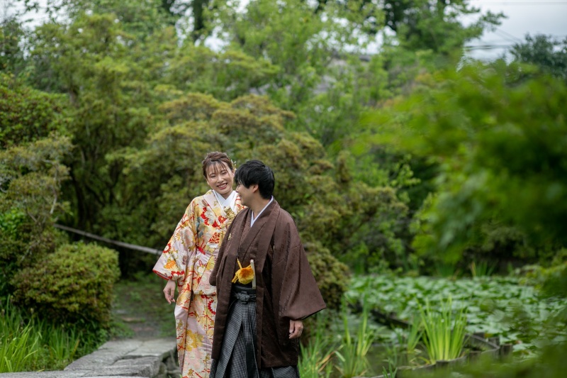 自然なお散歩ショットも