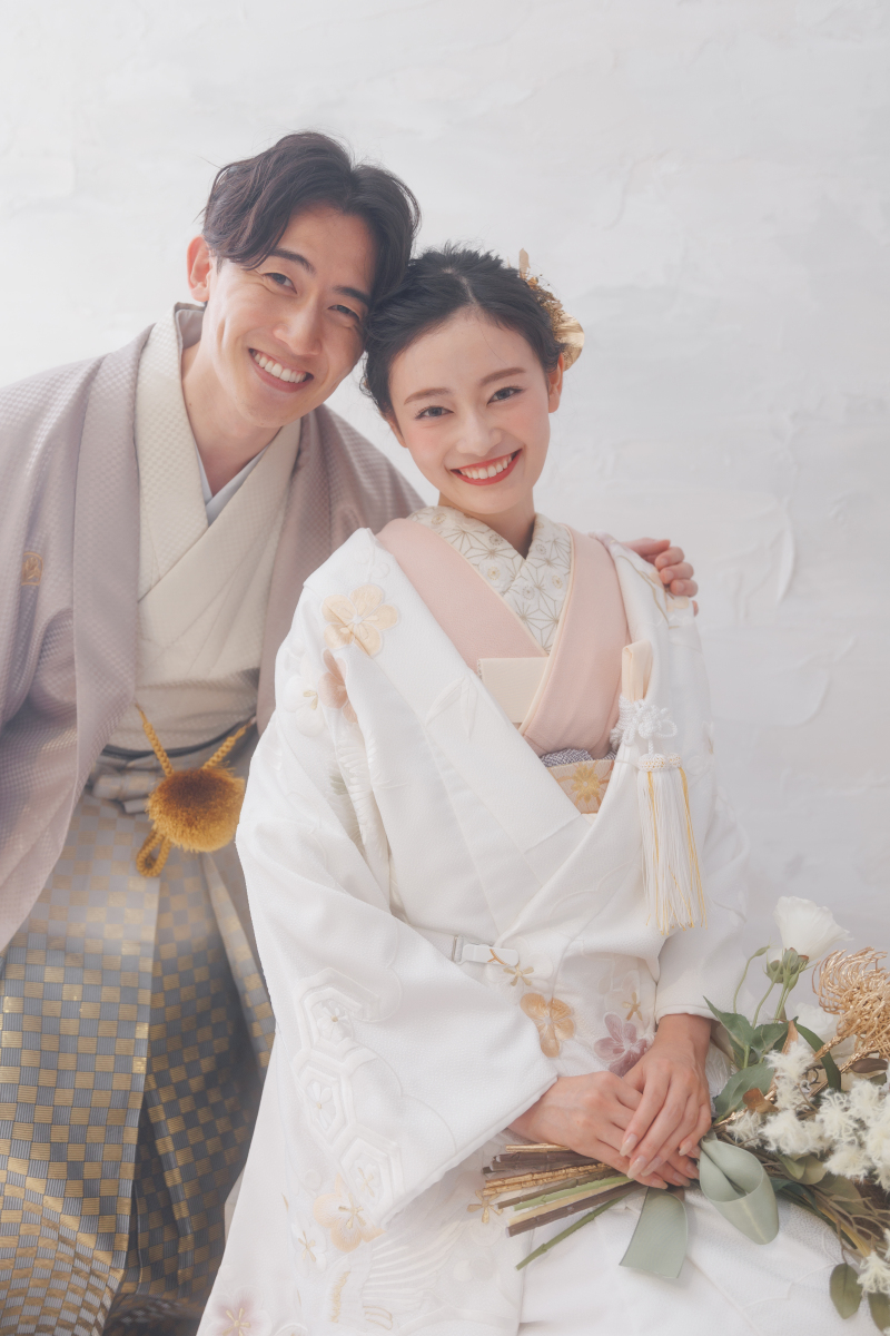【Photorait限定】10月末まで 全て込みで¥45,000!白無垢×色打掛スタジオ撮影 データ80カット付き