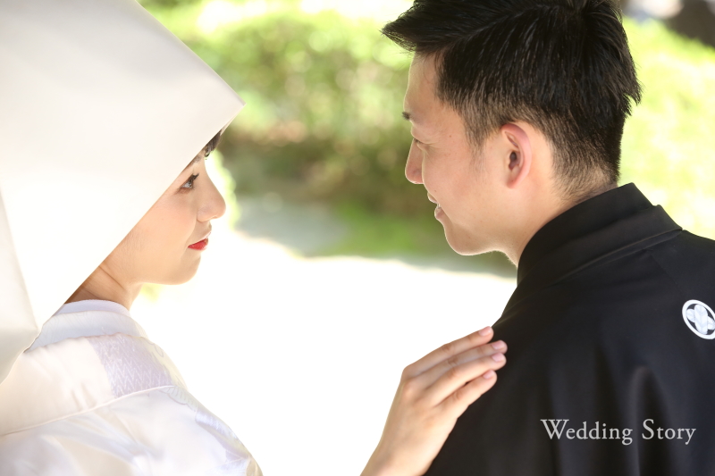 白無垢へ掛け替えて