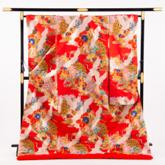 色打掛７６番（朱色に鶴）