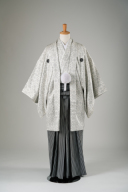 白地にエスニック柄＆縞の袴