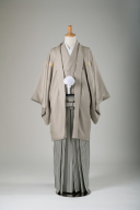 グレイベージュ紋付＆銀縞の袴