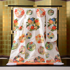 最高級色打掛40番　花丸紋・唐織