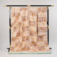 色打掛１０８番　春秋づくし文