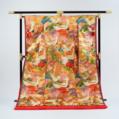 ８４番（ゴールド系）