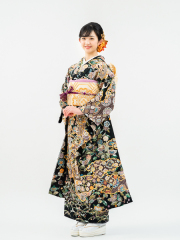 振袖　総刺繍黒地　品番：SK-51