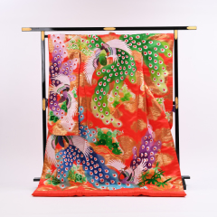 色打掛58番（大きな孔雀）