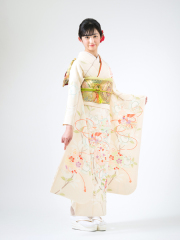 振袖・生成色　品番K-32