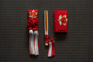 筥迫・懐剣　赤・橘柄