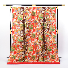 色打掛18番（濃い朱色とエンジ色）