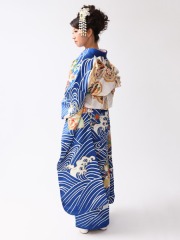 振袖　青地　品番：K-34