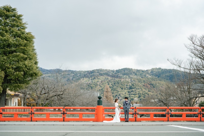慶流橋から見る東山