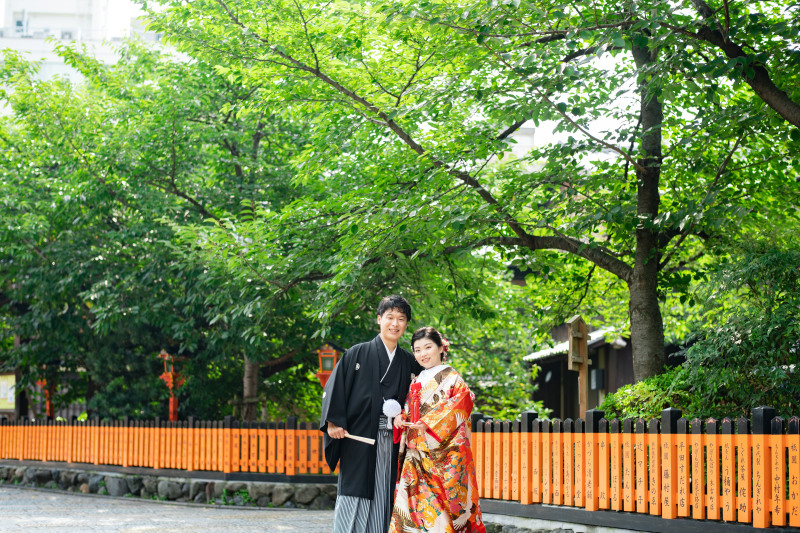 楽しく晴れやかに