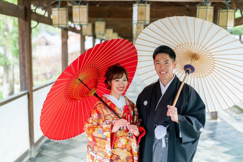 和傘でにっこり