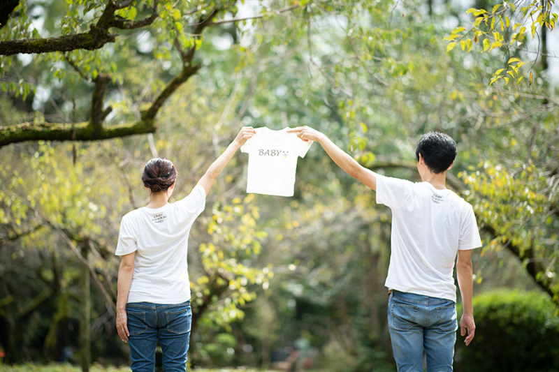 溶け込みあって