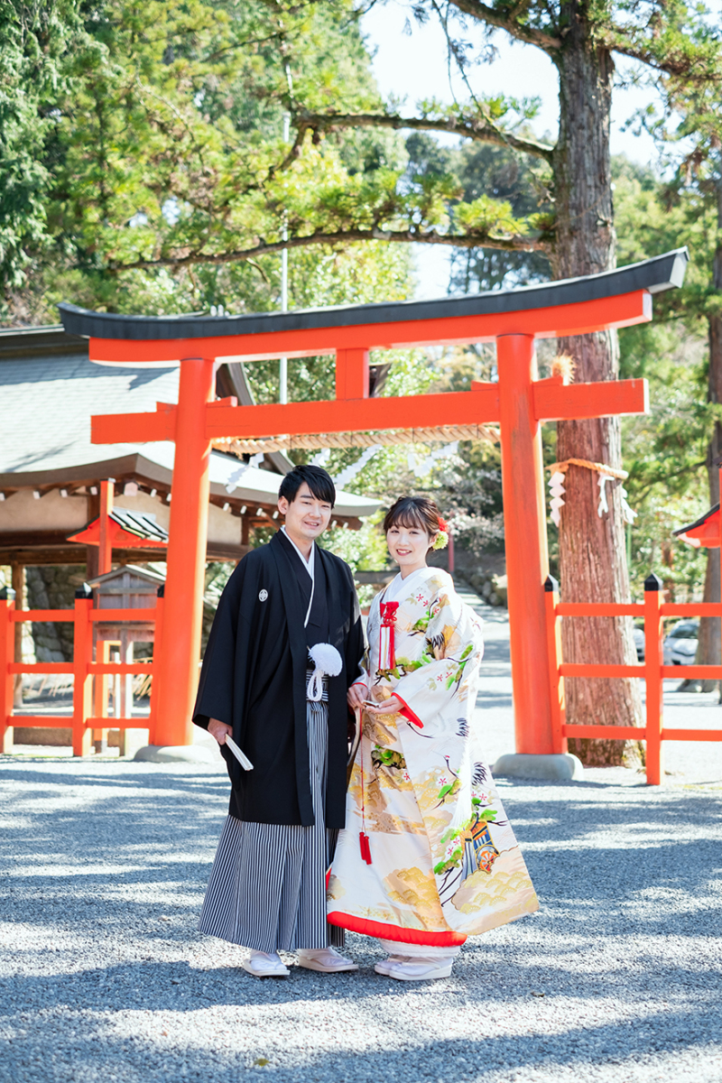 和装らしくピシッと