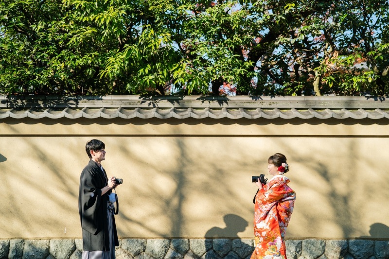 カメラを持って