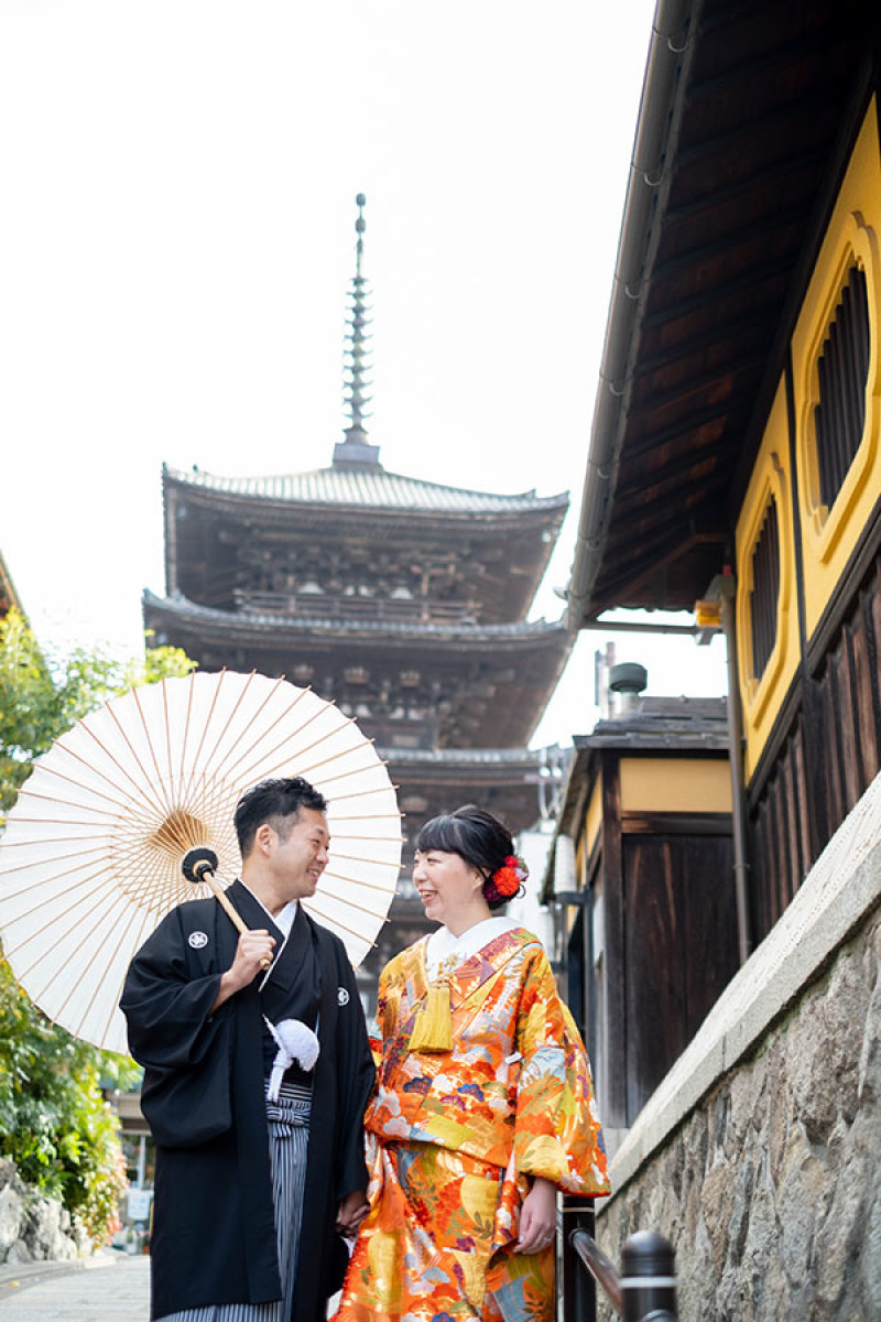 京都の街並みを散策気分で