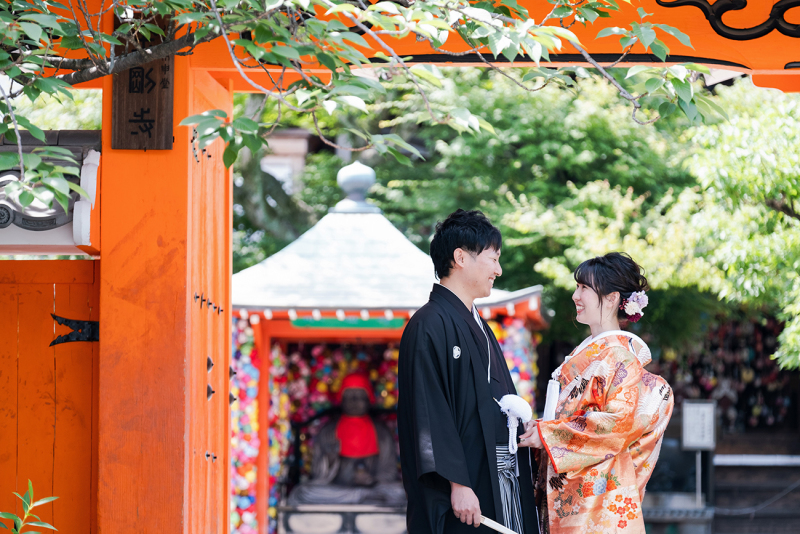 人気の八坂周辺で