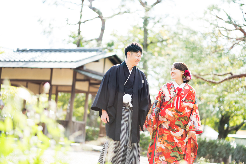 光とともにキラキラと