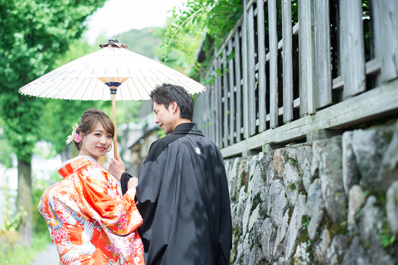 チラッとニコニコ