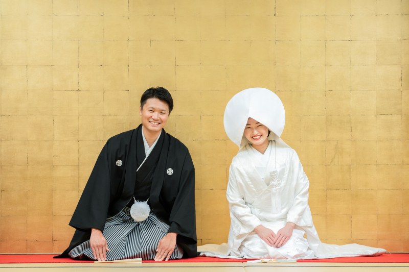 まずは正座シーンから